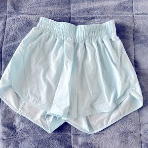 Lululemon track that 5 inch shorts blue glow 🩵